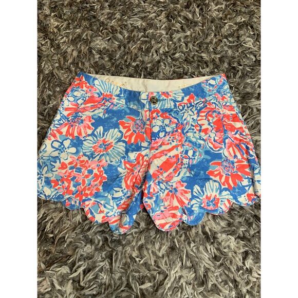 Lilly Pulitzer Buttercup Scalloped Shorts size 00 - Picture 1 of 3